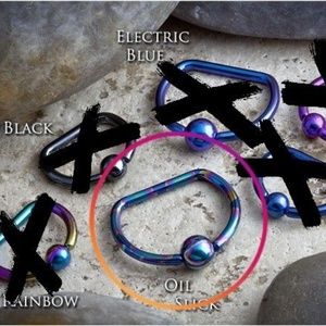 LeRoi Niobium D-Rings with Titanium  Nipple rings